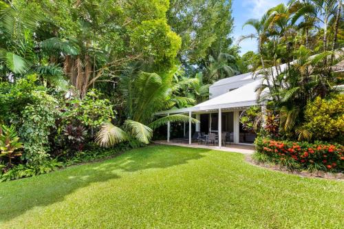 Port Douglas Villa | Mirage Resort Villa 418 with access to Sheraton Facilities