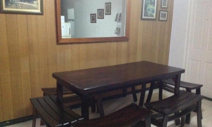 St. George's House | Mitchell's Guest House