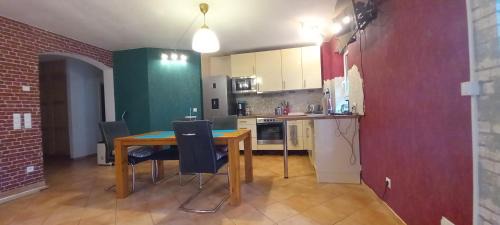 Seckbach Apartment | Mitten in Alt-Seckbach