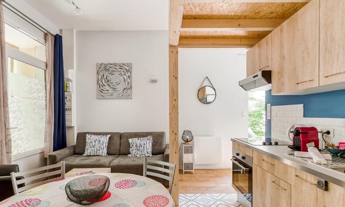 Republique - Les Ponts Apartment | MOANA - Petit cocon situé quartier République