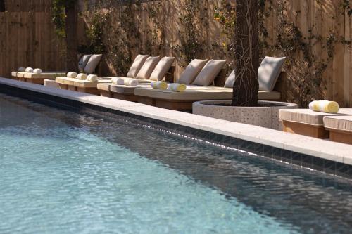 Les Puces de Saint-Ouen Hotel | MOB House