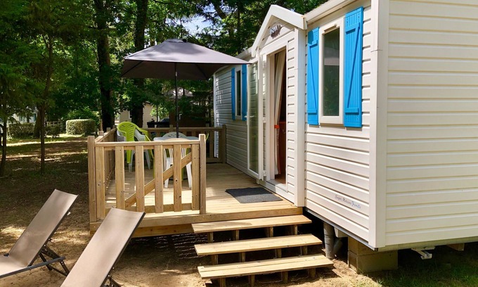 Saint-Hilaire-de-Riez House | Mobil Home in Camping 5 *