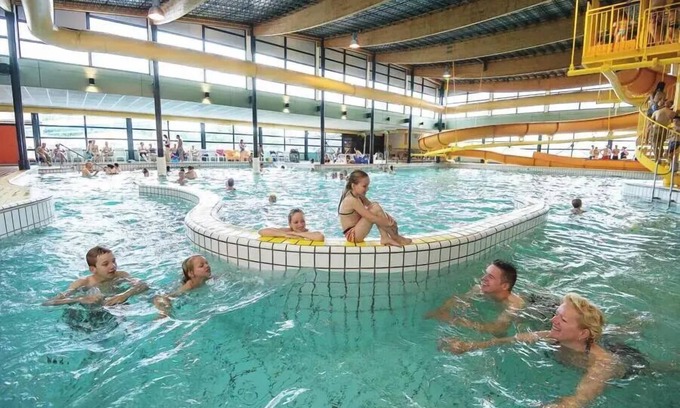 Sevenum House | Mobil-home | Comfort | 3 Bedrooms | 6/8 persons | Raised terrace