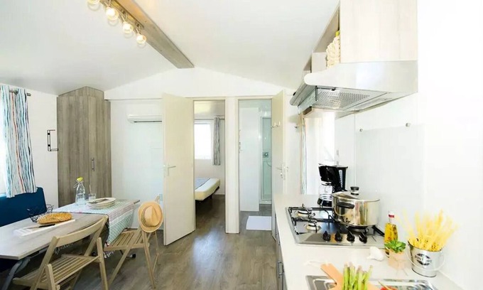 Wijckel House | Mobil-home | Comfort XL | 2 Bedrooms | 4/6 persons | Raised terrace