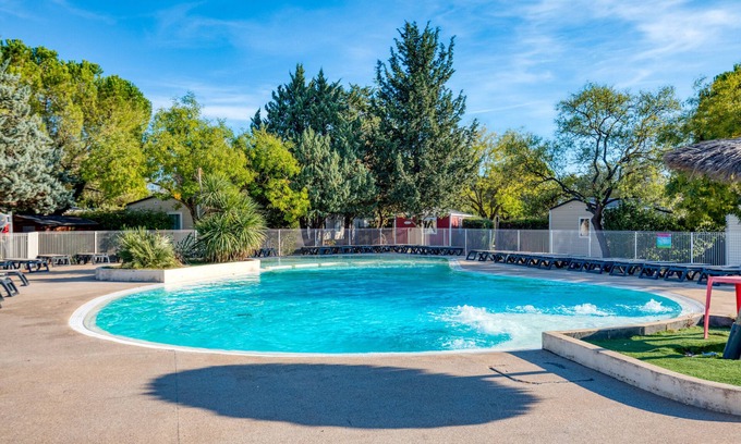 Gallargues-le-Montueux House | Mobile Home Rental Camping Les Amandiers