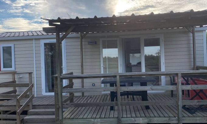 Le Boulou House | Mobile home with terrace, 2 bedrooms, 33m²