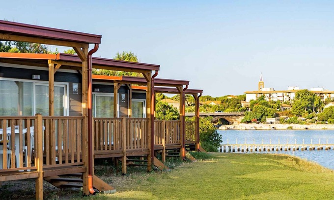 Fertilia House | Mobilehome mit Pool