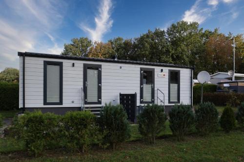 Borgdorf House | Mobilheim Summer Lounge Appartment II