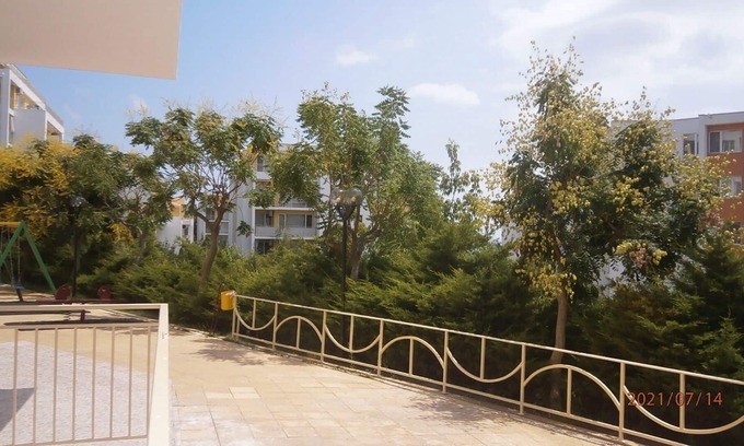 Sveti Vlas Apartment | Modern 1-Bed Apartment in sort after Sveti Vlas