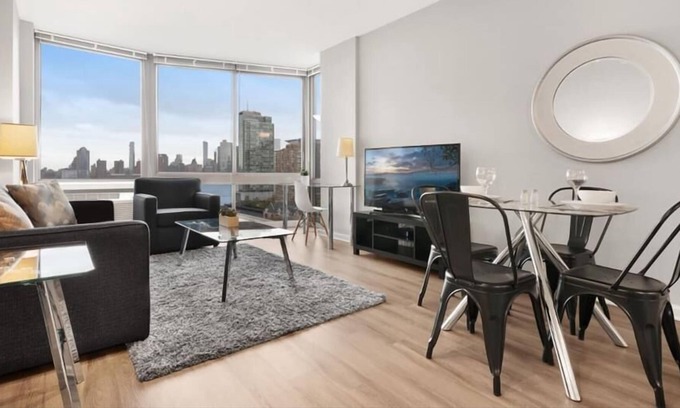 Hudson Exchange Apartment | Modern 1BR | Upscale Amenities | Heart of Jersey City | by GLS