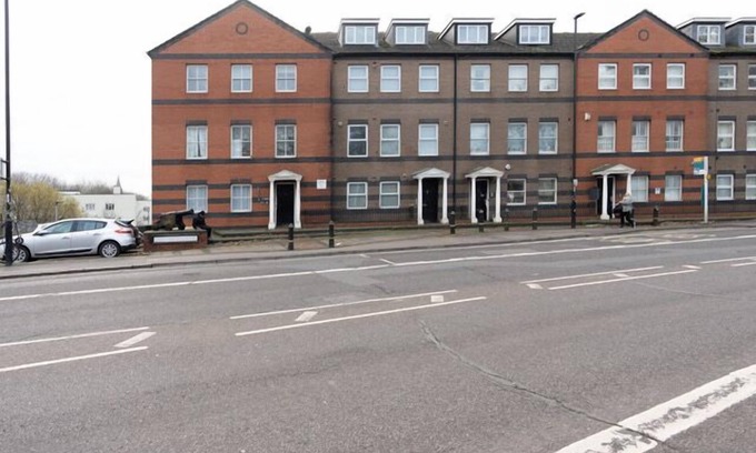 Southampton City Centre Apartment | Modern 2-Bed Apartment in City Center|Free Parking & Fast WiFi
