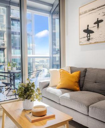 Melbourne Central Business District Apartment | Modern 2BR Getaway, Prime CBD, Balcony, Pool, Gym