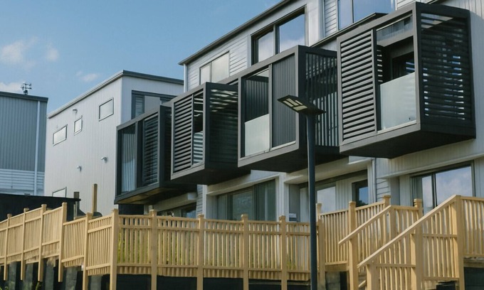 Waterview Apartment | Modern 3-Bedroom in Waterview