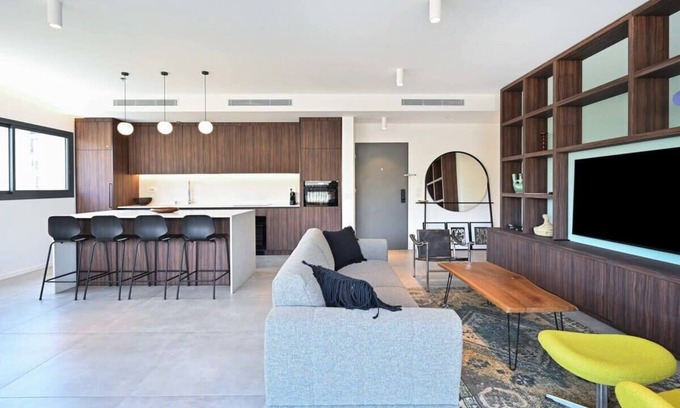 Old North Apartment | Modern 3BR in the Old North with Balcony and Mamad by HolyGuest