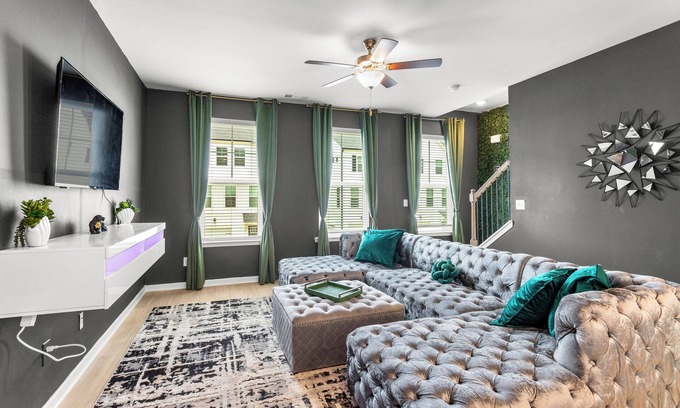 Church Street House | Modern 4BR/4B Near Downtown ATL