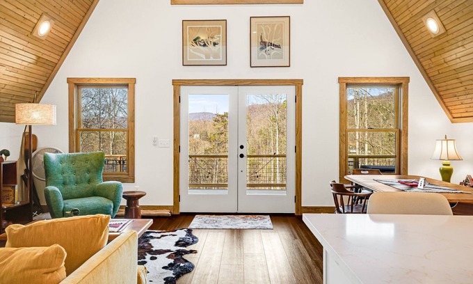 Marshall Cabin | Modern A-Frame Away from it All!