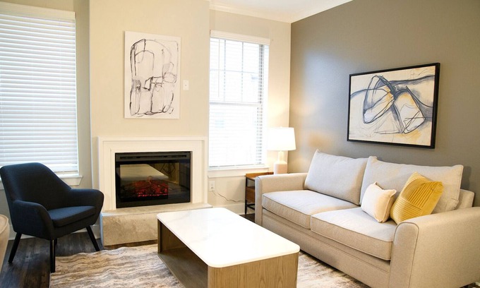 Briargate Apartment | Modern Apartment in Prime Location (ID2045X48)