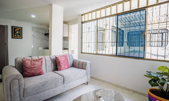 Neiva Apartment | Modern apartment close to Clinica Medilaser Abner Lozano and Universidad Surcolombiana.