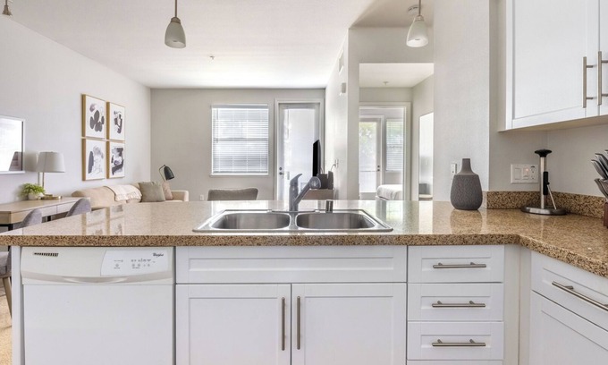 Oxnard Apartment | Modern Apartment in Prime Location (ID2411X73)