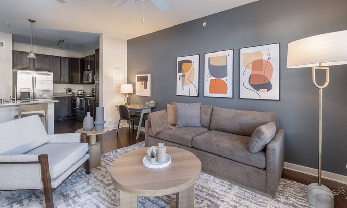 Mountain Brook Apartment | Modern Apartment in Prime Location (ID5548X77)