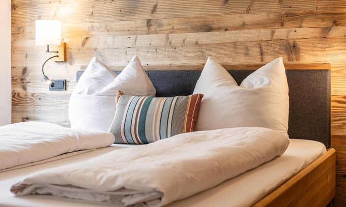 Hopfgarten Markt Apartment | Modern apartment – 500 m from the ski lift
