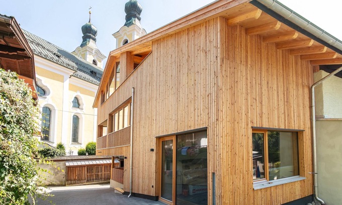 Hopfgarten Markt Apartment | Modern apartment – 500 m from the ski lift