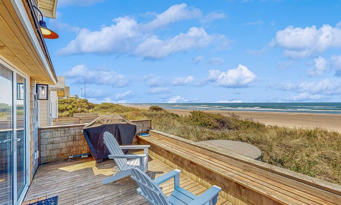 Rockaway Beach Cottage | Modern Beach Home with Private Hot Tub & Sweeping Oceanfront Views - Dogs OK