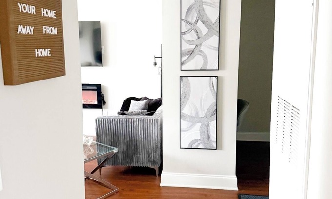Old Fourth Ward Apartment | Modern City Escape with Stunning Skyline Views – Walk to Everything
