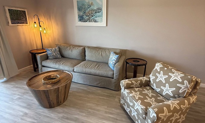 Englewood Condo | Modern Coastal 2BR Retreat-Close to Boca Grande-Monthly Rental