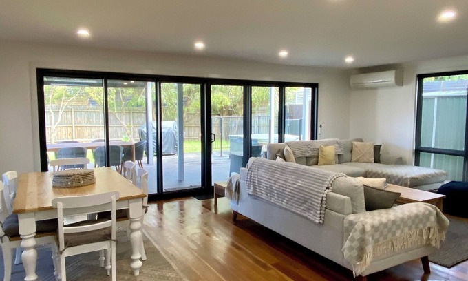 Rye House | Modern Coastal Entertainer Family Beach House with Bungalow & Spa, pet friendly.