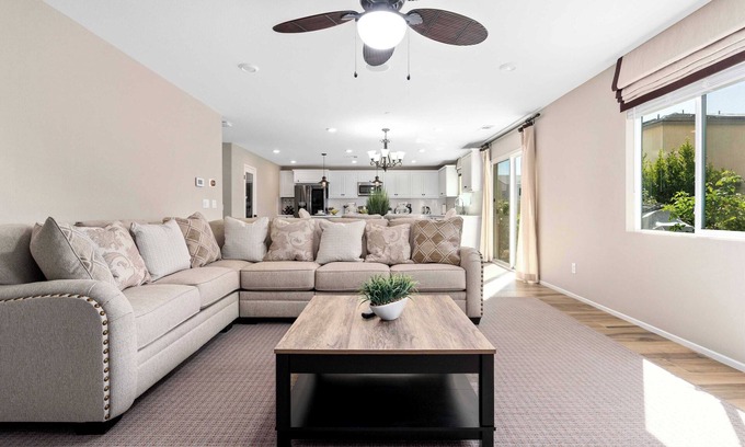 Moreno Valley House | Modern Comfort in Moreno Valley – Spacious 4BR Home with Loft! #41562