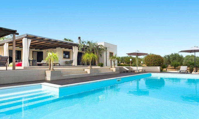 Casale Modica Villa | Modern cosy villa with pool