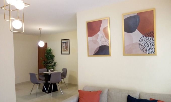 Mendoza Apartment | Modern Cozy Department - with Netflix & TV Cable In Santo Domingo Este R.D