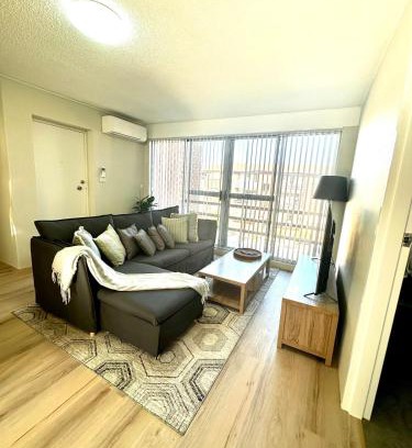 Crestwood Apartment | Modern Crestwood Retreat - 2BR Near Canberra City