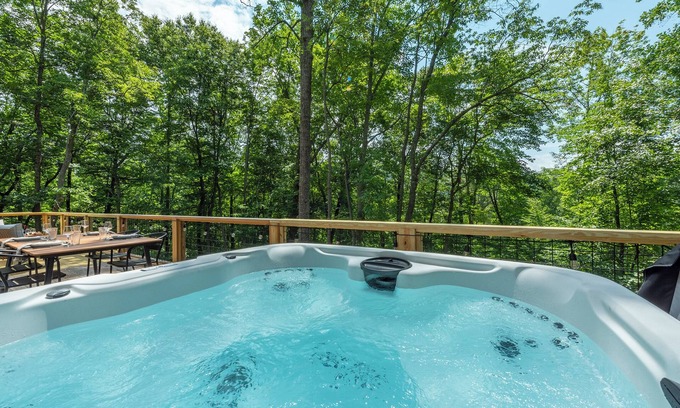 Canton House | Modern Designer Mountain Retreat in the Forest w/Hot Tub