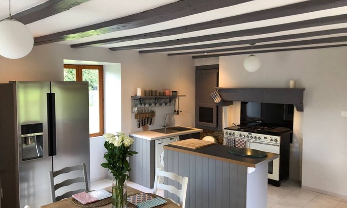 Bussiere-Poitevine Other | Modern Farmhouse with Garden Retreat – Haute-Vienne, France