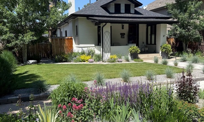 Platt Park House | Modern Farmhouse in Denver's Best nNeighborhood - South Platt ParknMIN 30 DAYS