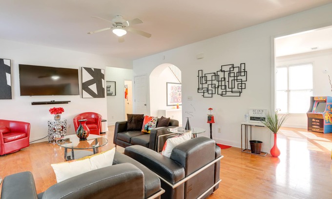 Lawrenceville House | Modern Georgia Vacation Rental w/ Private Pool!