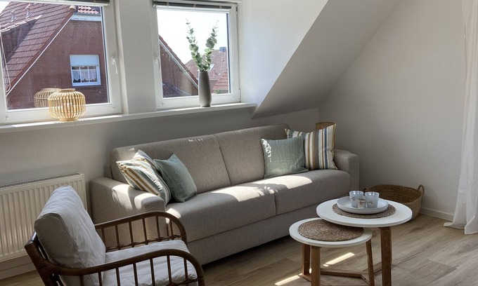Norddeich Apartment | Modern holiday apartment for 2-4 people, free WLAN, summer/winter offers