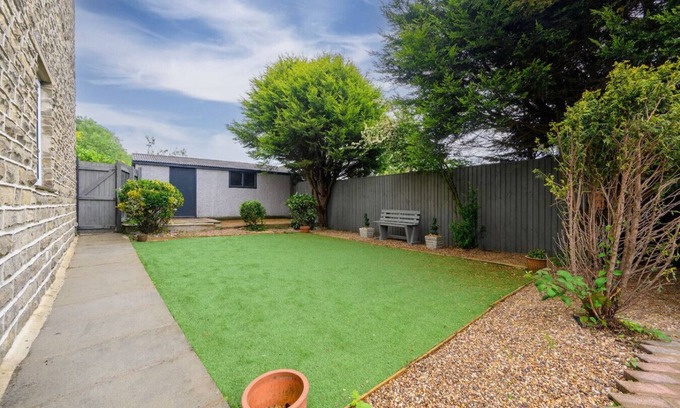 Briercliffe House | Modern Home: Heart Of Harle Syke