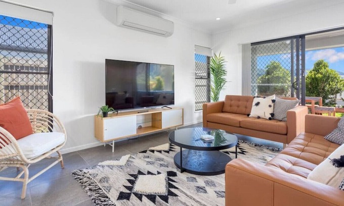Trinity Beach House | Modern Home w/ Private Spa and Fenced Garden