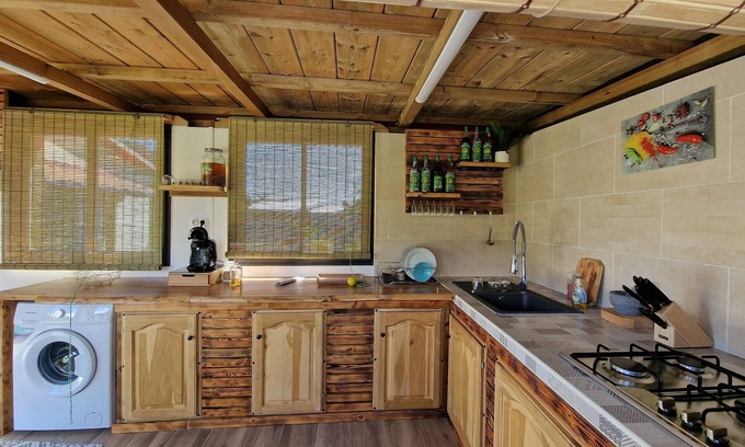 Saint-Andre House | Modern house in a quiet location with large garden and swimming pool