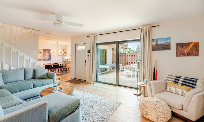 Jupiter Plantation Condo | Modern Jupiter Escape-Minutes to Beach, Pool, Waterfront access-Monthly Rental
