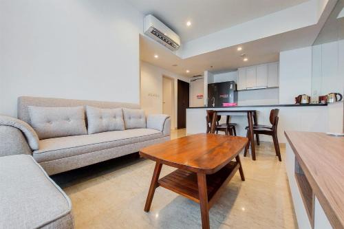 Bumi Serpong Damai Apartment | Modern Look 3BR with Branz BSD City Apartment By Travelio