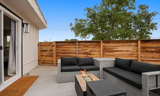 Serra Mesa House | Modern Luxe Mission Valley 3 BR with Game Room