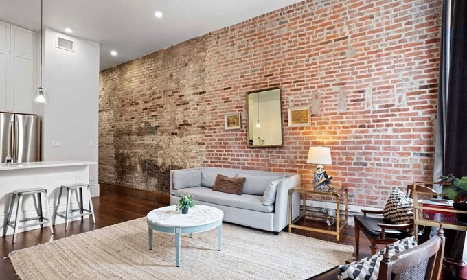 Central Business District Hotel | Modern Luxury in NOLA: 2BR, 2BA Downtown Suite - Close to Harrah's & French Quarter