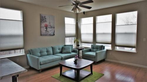 Rancho Cordova House | Modern Luxury Living, relax and enjoy your stay!
