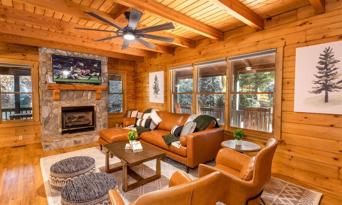 Foscoe Cabin | Modern Luxury Mountain Cabin
