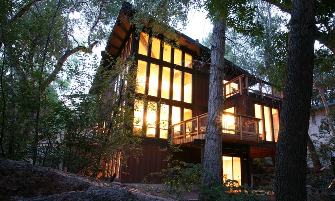 Manitou Springs House | Modern Manitou — Stream, Big Trees, Boulders, Wildlife, King Bed, Foosball, W/D