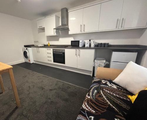Ilkeston Apartment | Modern Minimalist Apartment